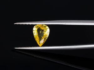 1,53ct kollane safiir